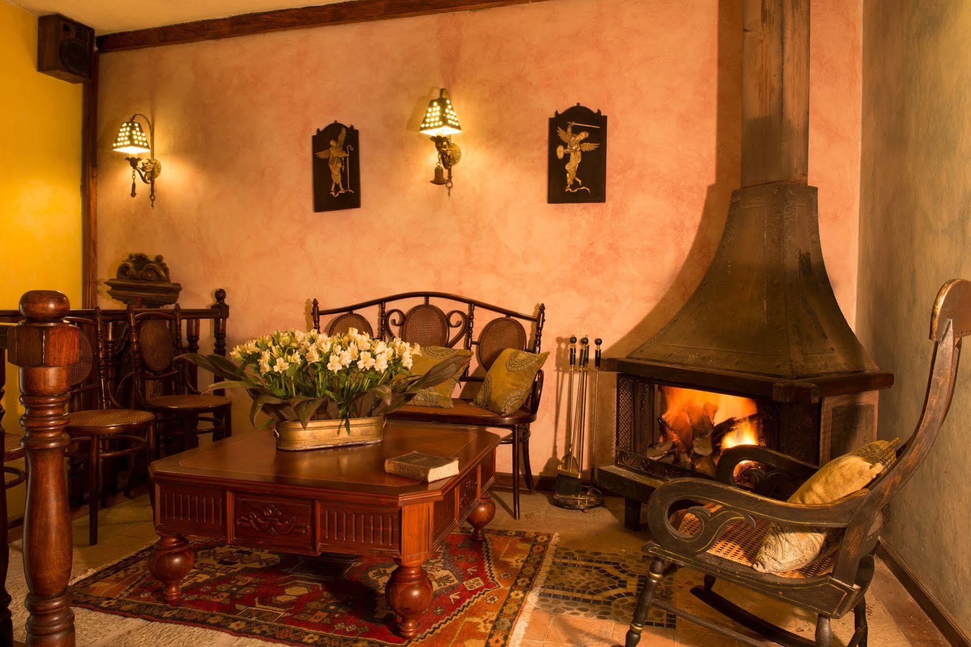 Hosteria La Andaluza Ριομπάμπα Εξωτερικό φωτογραφία